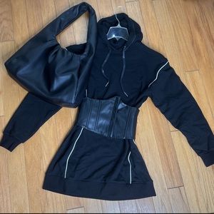 Manière De Vior Hoodie dress w/ Leather Black Bag
